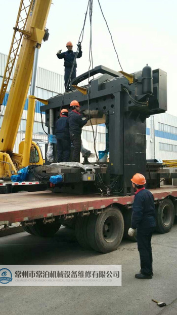 韓國(guó)高精龍門銑安裝中