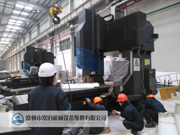 韓國(guó)高精龍門銑安裝中